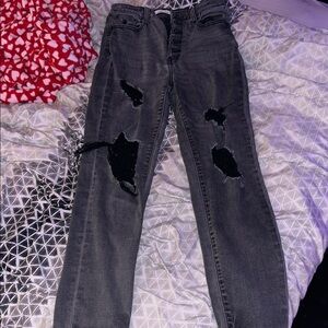 black mom jeans